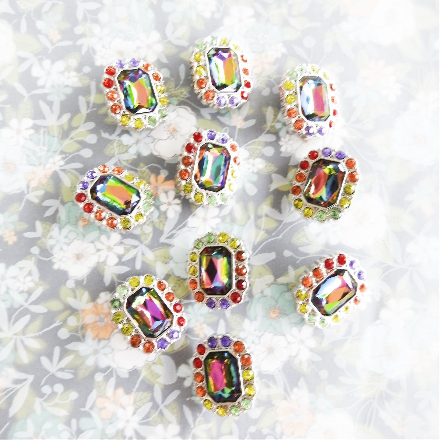Fancy big rhinestone buttons