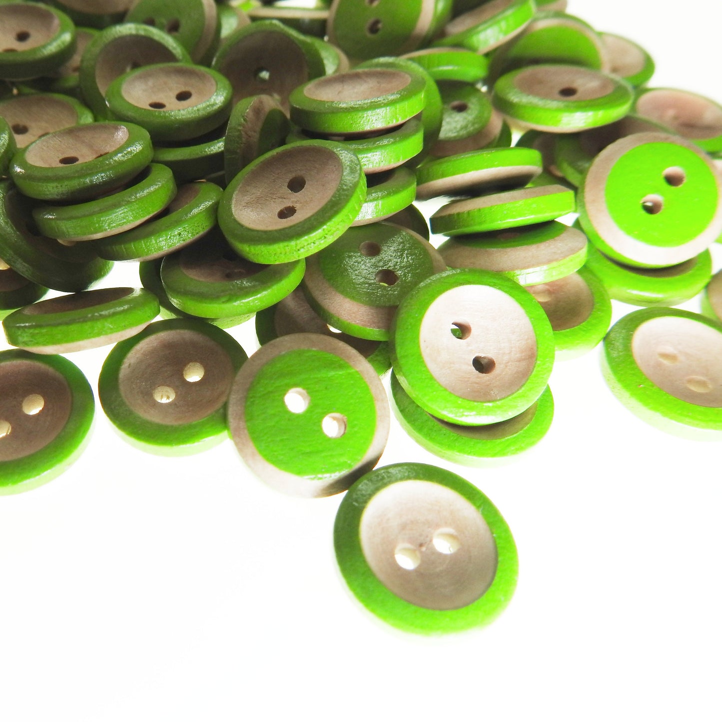small green wood craft buttons 15 mm