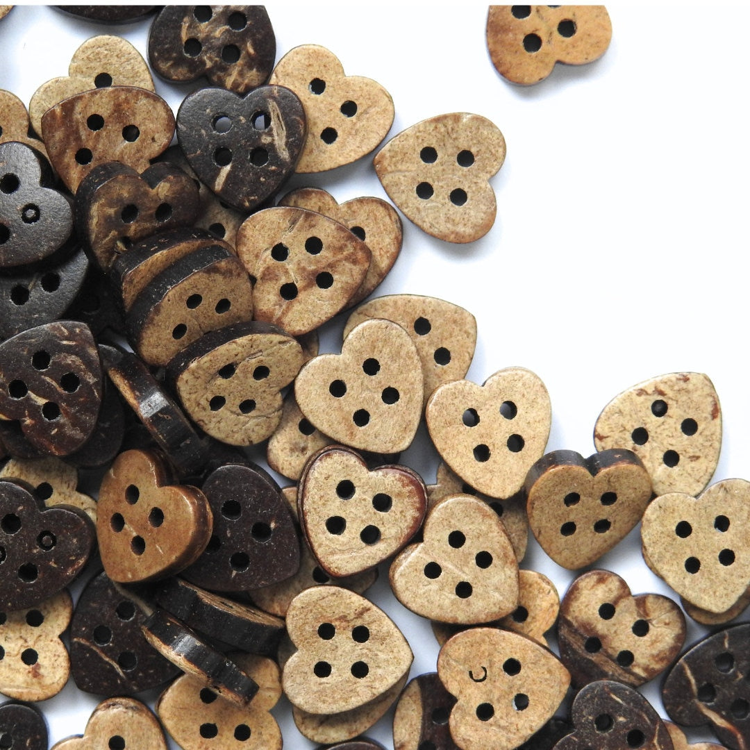 Lot of 100 Heart-Shaped wood Buttons for sewing projects, creative handiwork or boho beach-style jewelry making - Four-Hole 10 mm - Mom gift