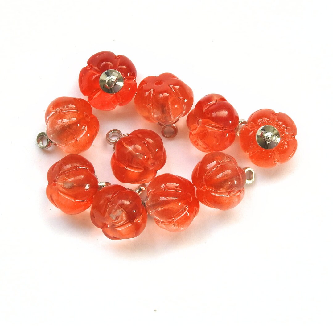 Orange Mini Pumpkins Glass beads for Decoration. Creative gift ideas for jewelry makers. Cute Charms for Craft Enthusiasts. Set of 10, 10 mm