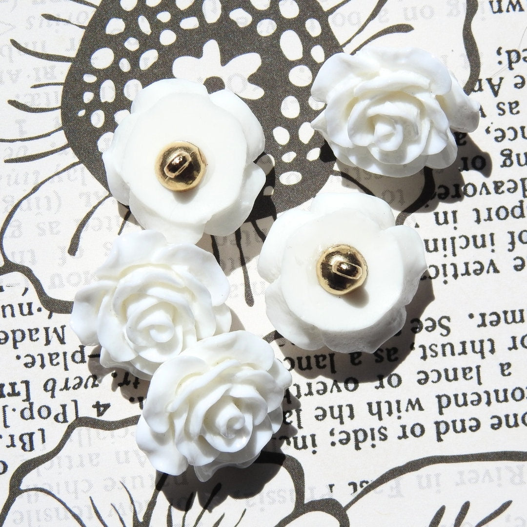 Fancy White Rose Floral Buttons - 20mm Shank Buttons for Wedding Dresses and Handbag Embellishments, Set of 5 - Cool Sewing Crafts,