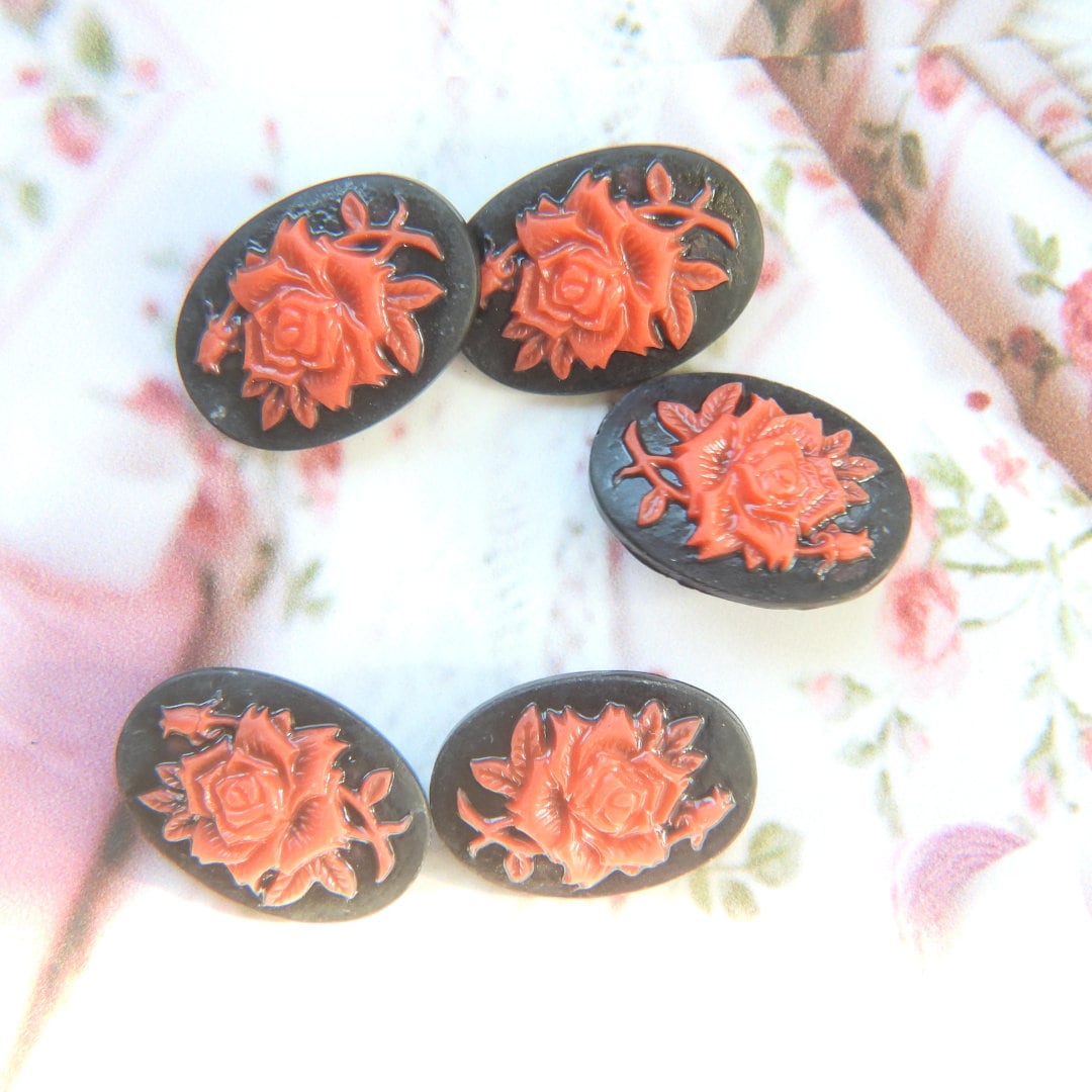 Black Red Flower Buttons cameo | Vintage inspired