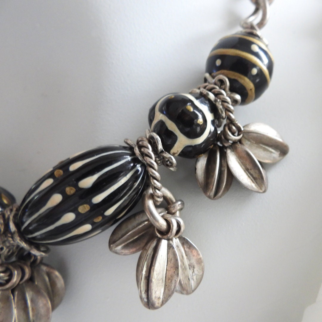 Bee big beads necklace, boho design | Chunky aesthetic necklace, Unique vintage black bead necklace, Bohemian thick necklace from France