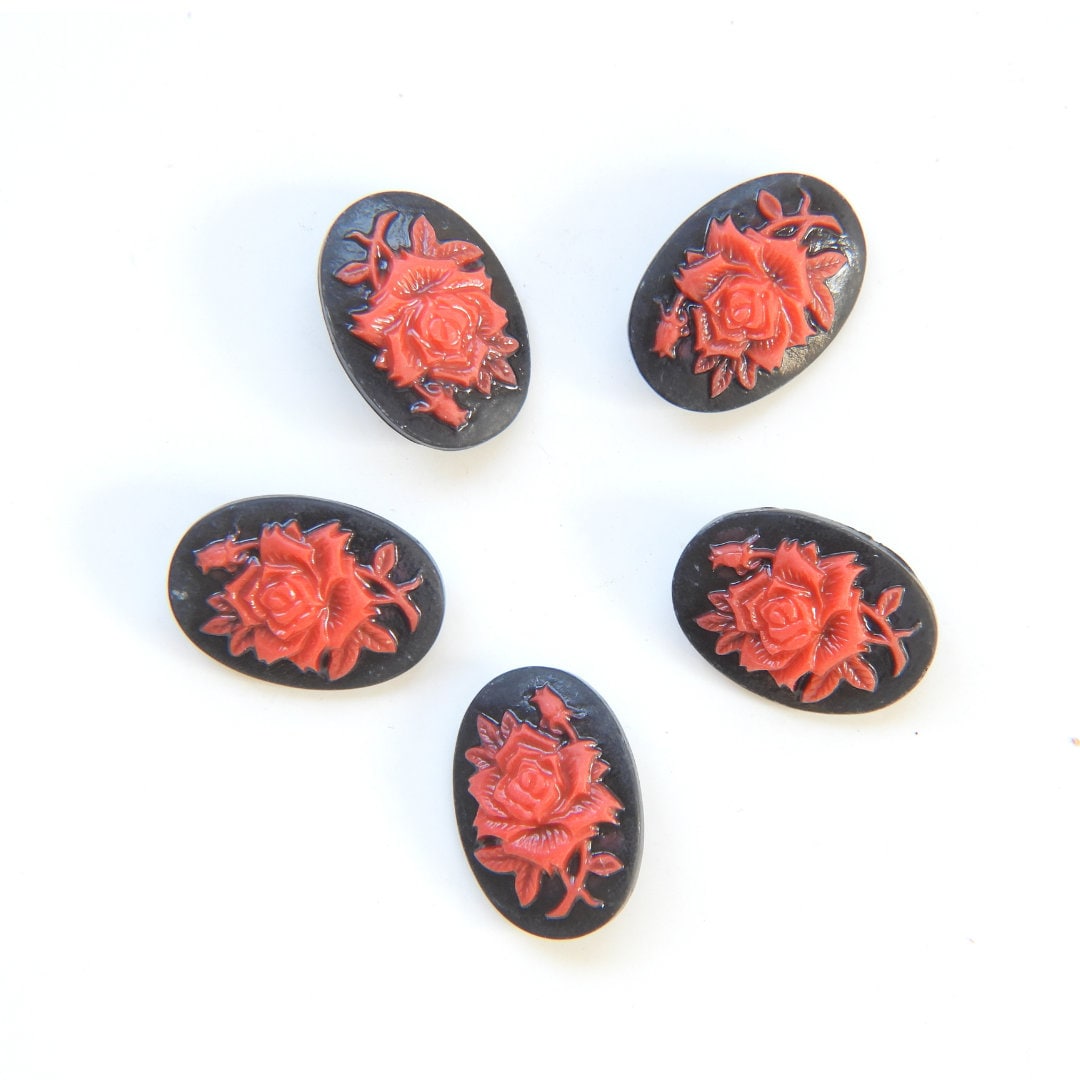 cameo buttons