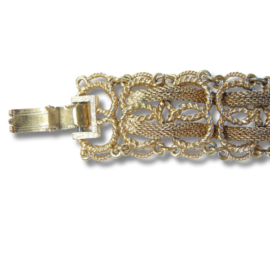 Gold Link Bracelet