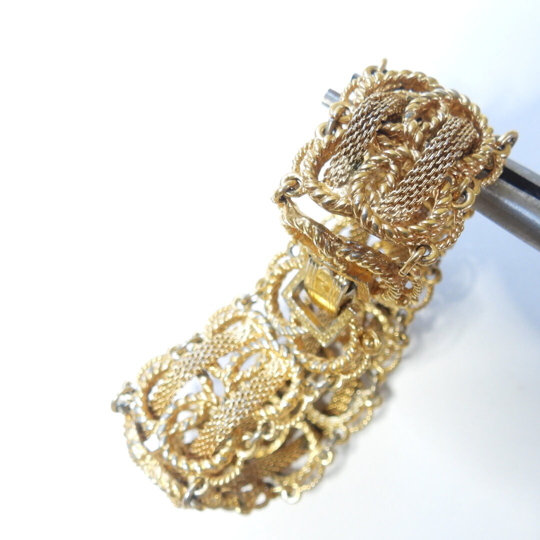 Gold Link Bracelet