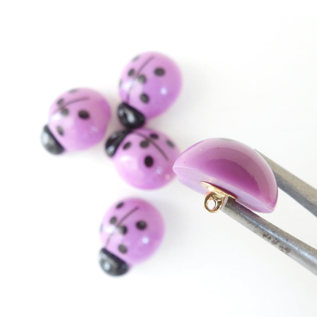 Ladybug buttons for crafts for adults - Fun purple Sewing buttons with a shank - Set of 5, 20 mm - For DIY creation, button jewelry and more