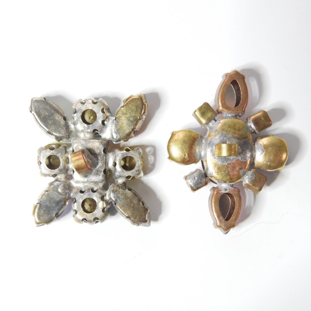 Antique glass buttons lot, 25mm in size, with a Shank - From fancy Crystal Rhinestones - Decorative, for Ladies&#39;s Suits, Dressy Jacket, Coat