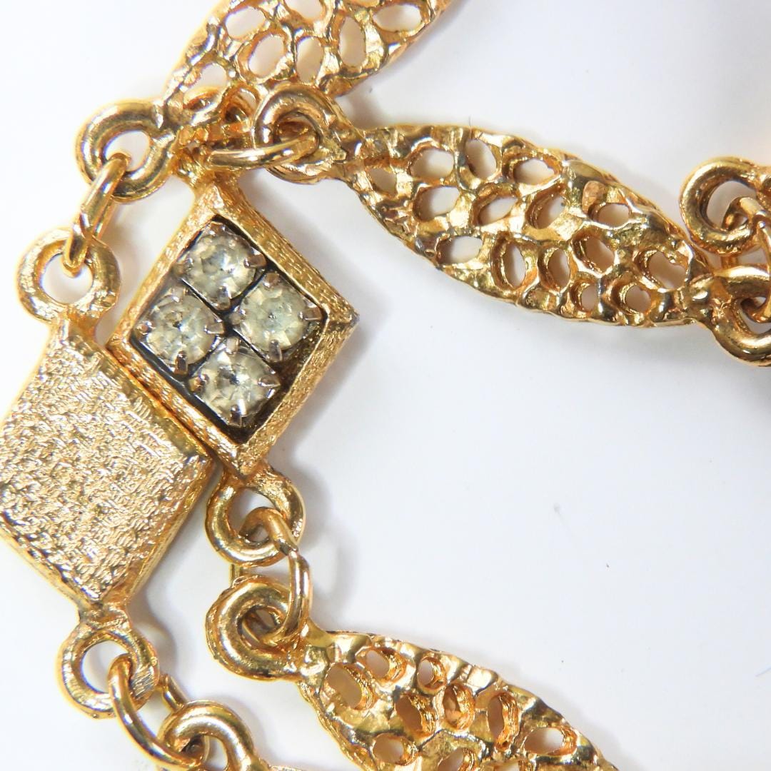 Vintage long gold pendant necklace with glass rhinestone