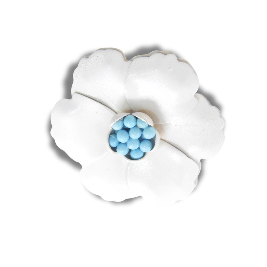 Shop vintage inspired brooch
