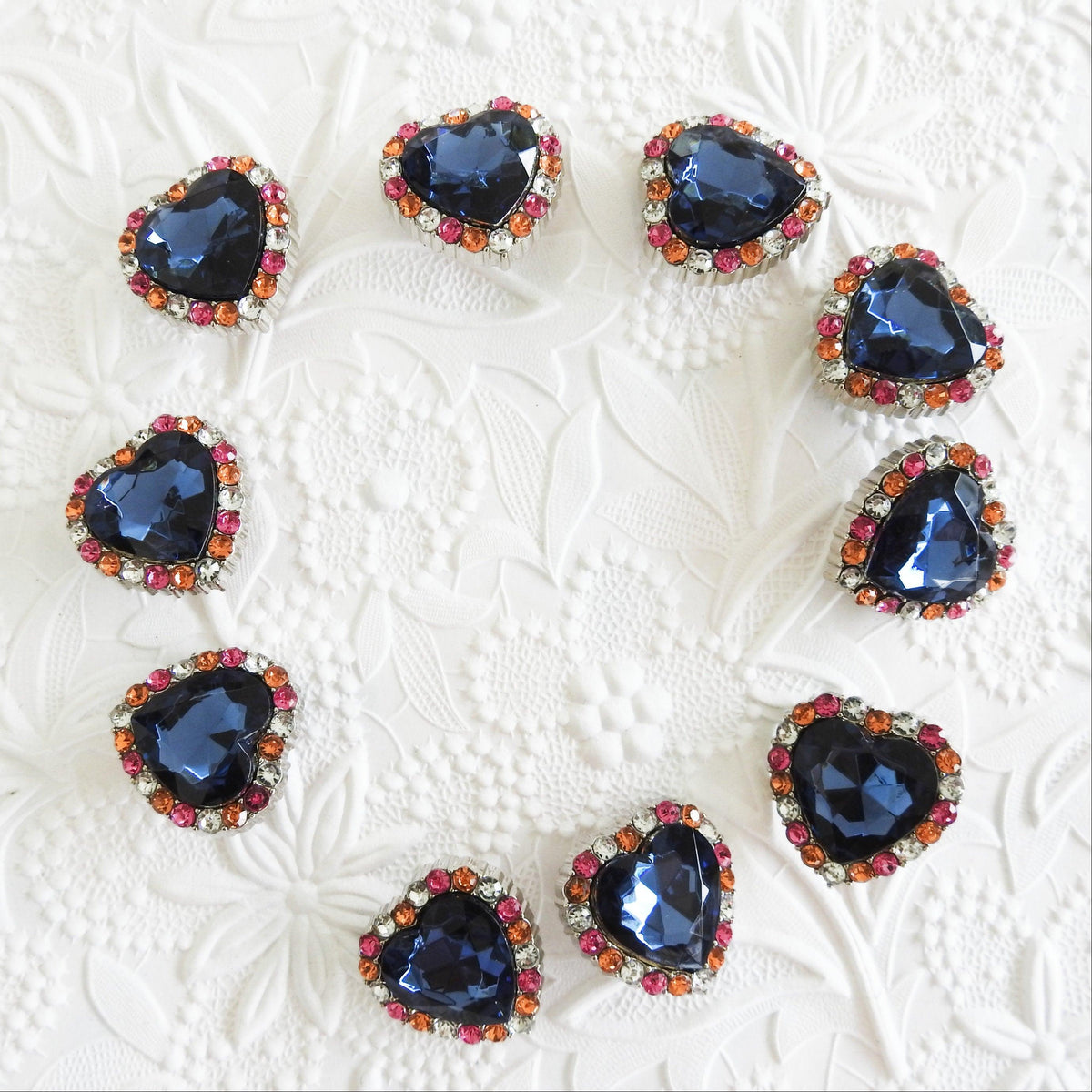 Large heart buttons - Rhinestone buttons – zazaofcanada