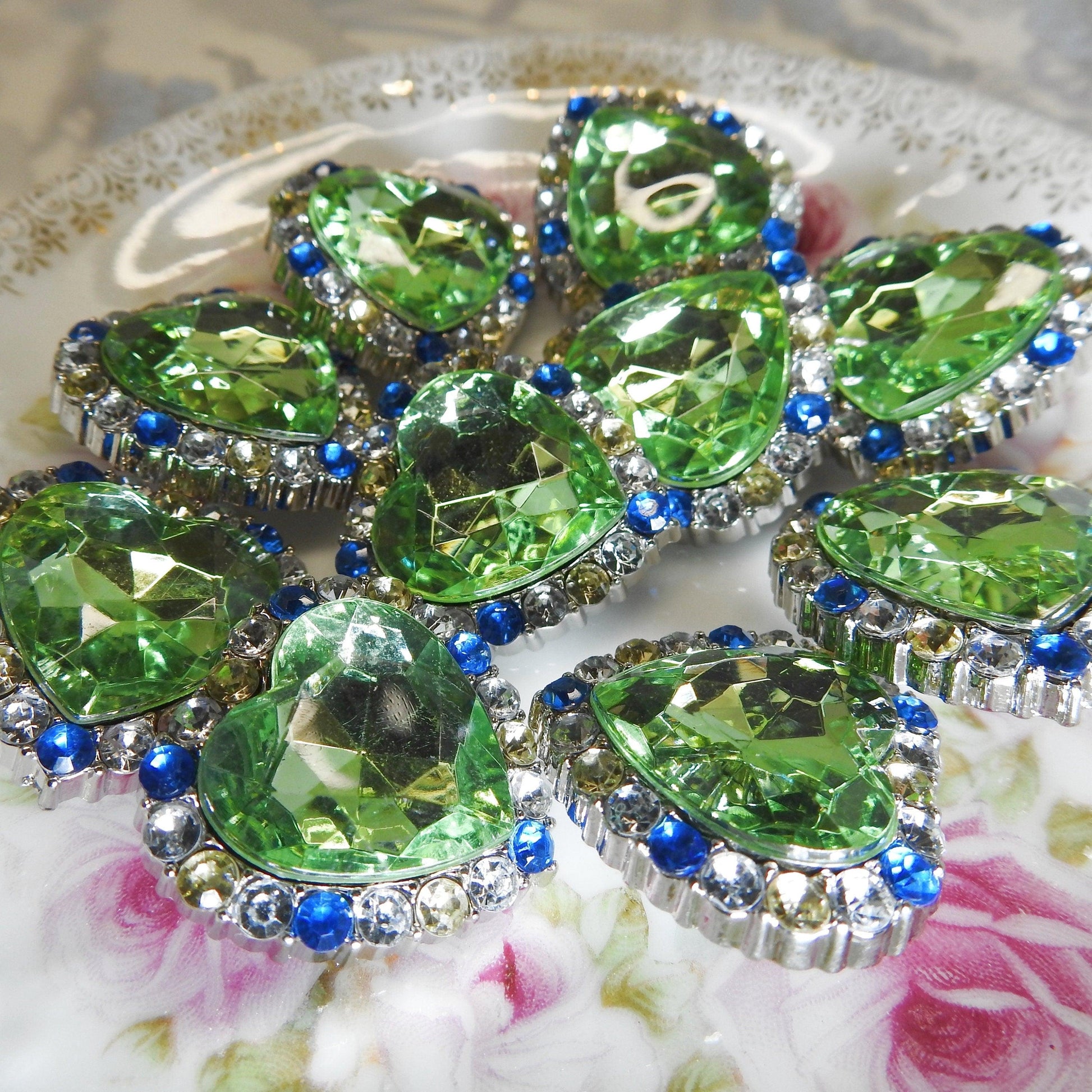 large heart green rhinestone buttons