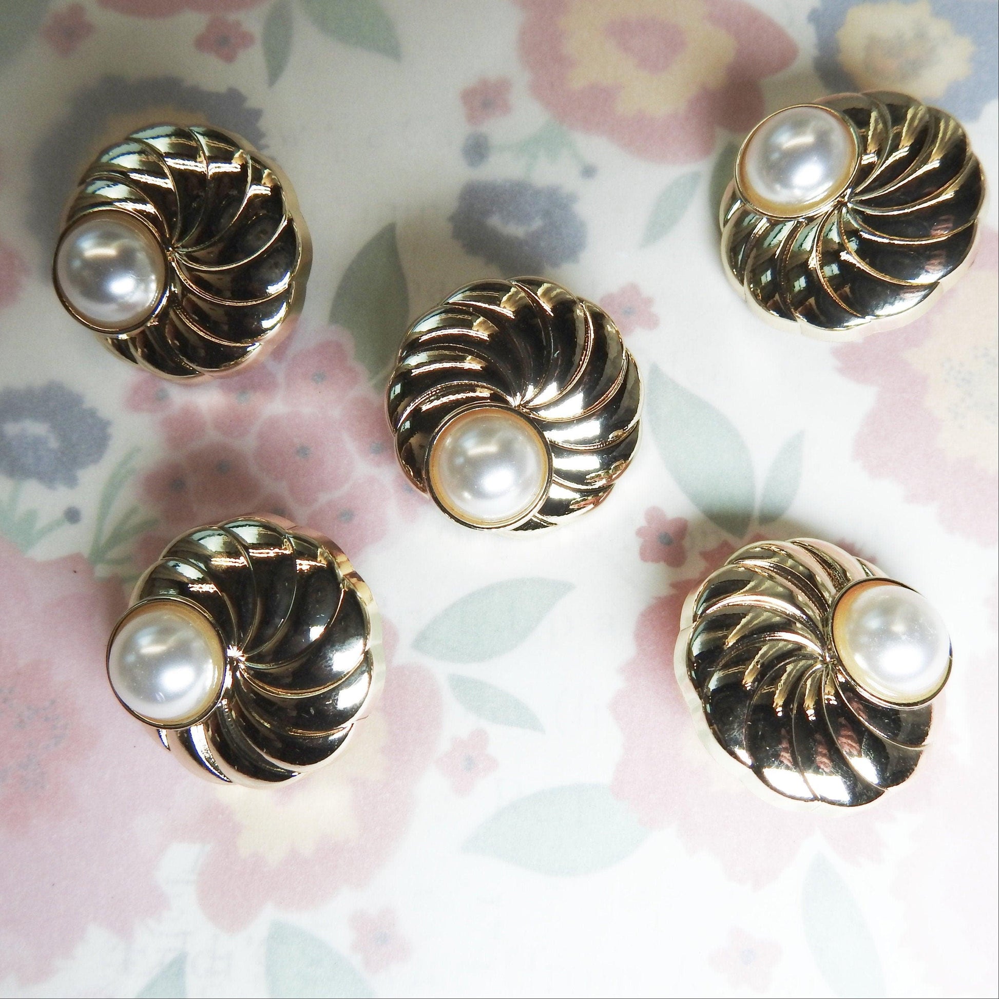 large pearl buttons with gold frame