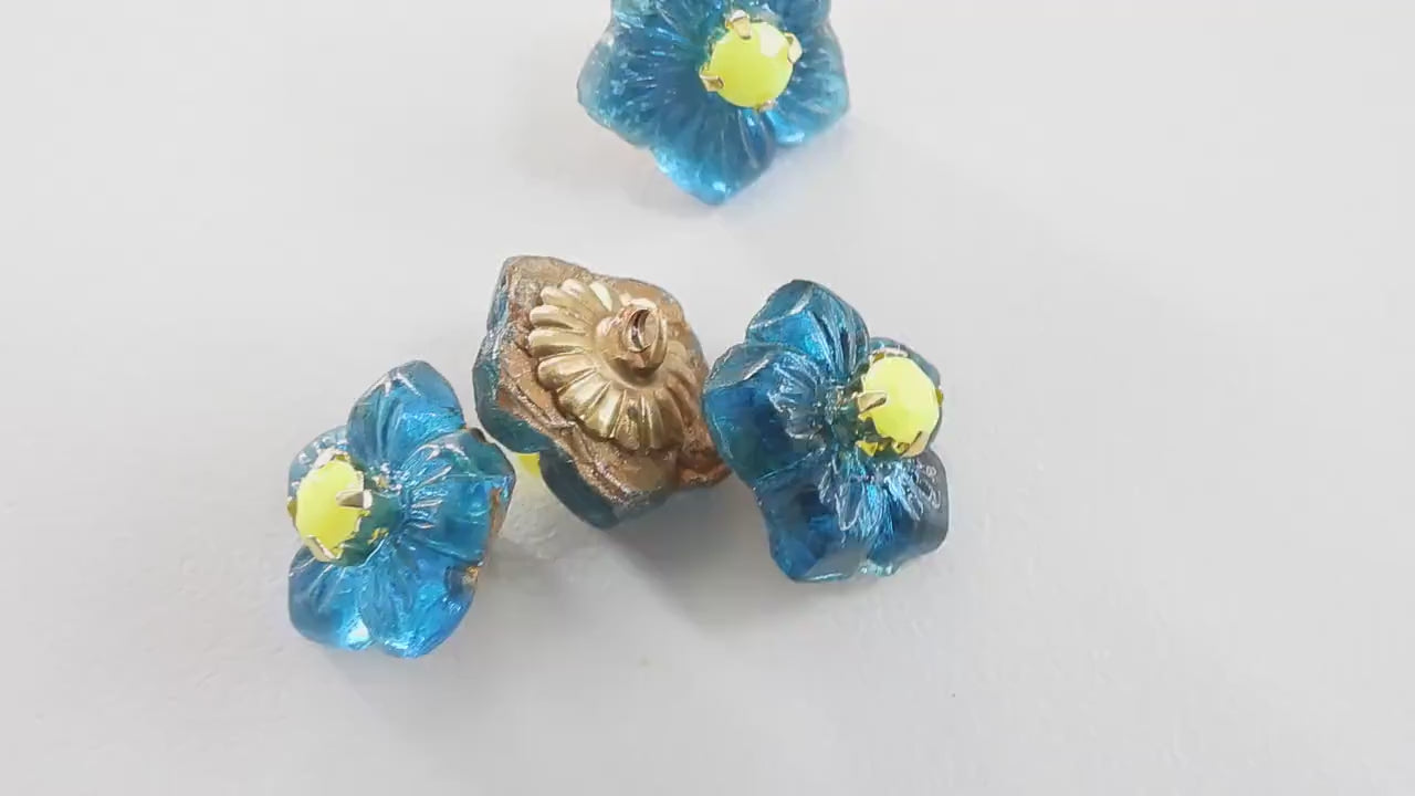 Set of 4 Teal Blue Vintage Flower Buttons with Yellow Cabochon Center – Decorative Shank Buttons for Sewing