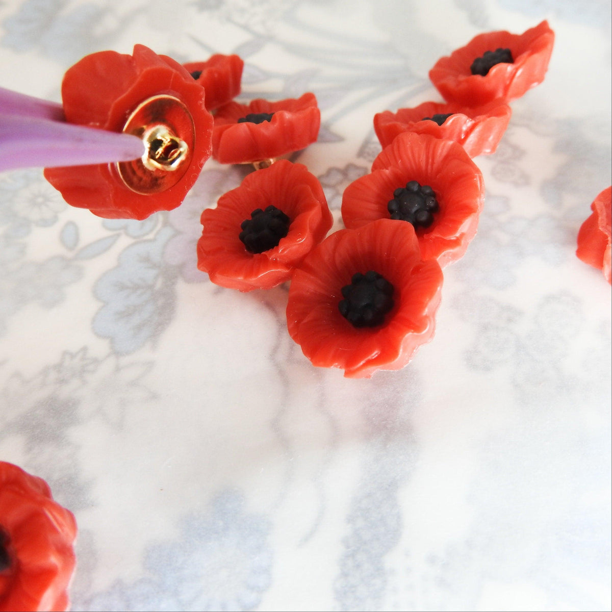 Flower shaped buttons - Poppy fancy buttons – zazaofcanada