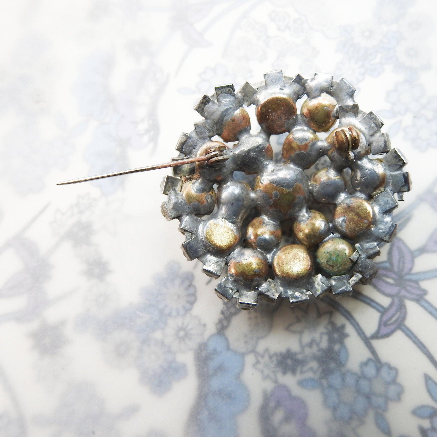 Round pearl brooch pin vintage, light bluish lilac, and white, for women. Pink blue pearlescent broach jewelry. Birthday gift for my wife