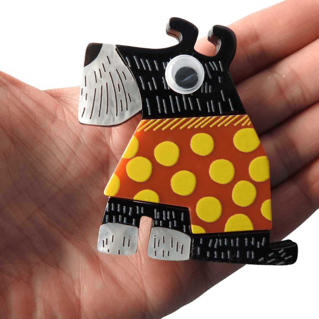 Scottie dog brooch