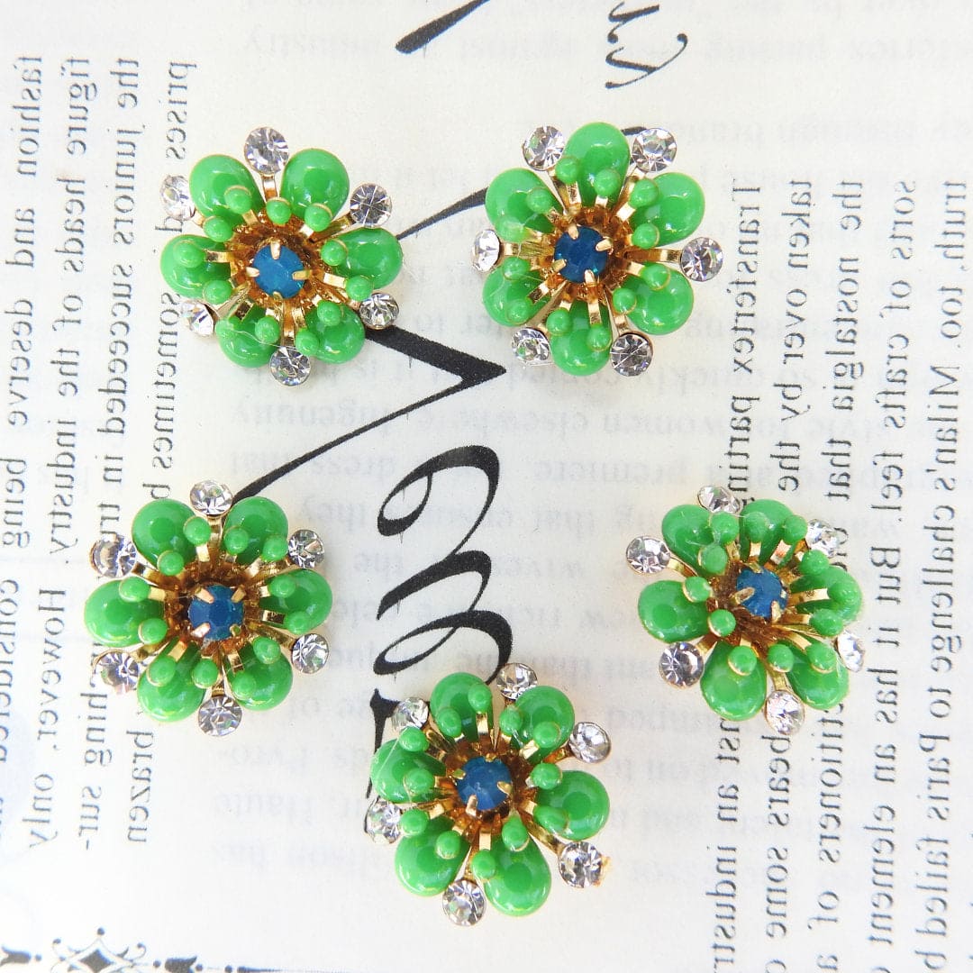 Green Flower Decorative Buttons – zazaofcanada