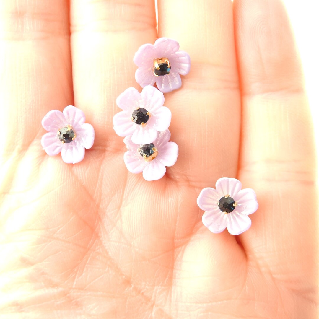 Tiny purple buttons with shank for sewing and crafts projects. Small ornament for a sleeve, a corset, hat or purse. Sew gift ideas for women