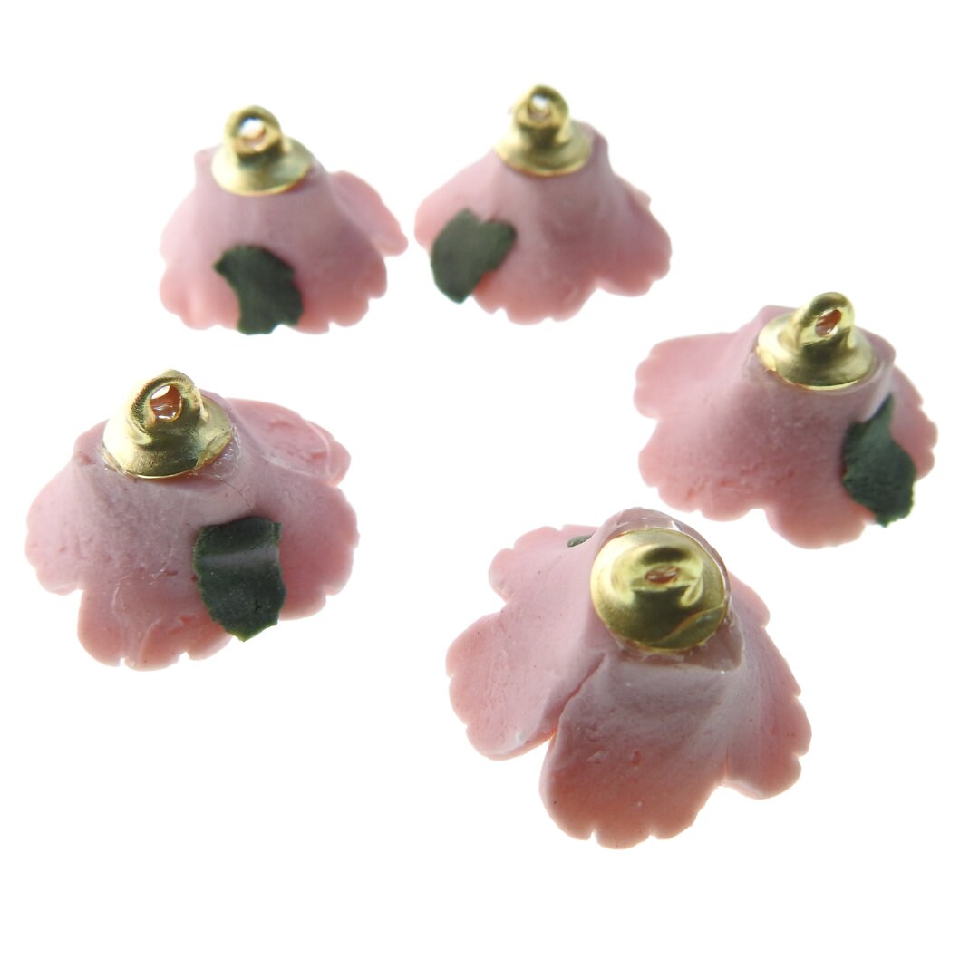 Pink ceramic buttons, daisy flower shape, and 3 dimensional. For stitching, knitting or sewing on clothes and jewelry. Set of 5, 17 mm