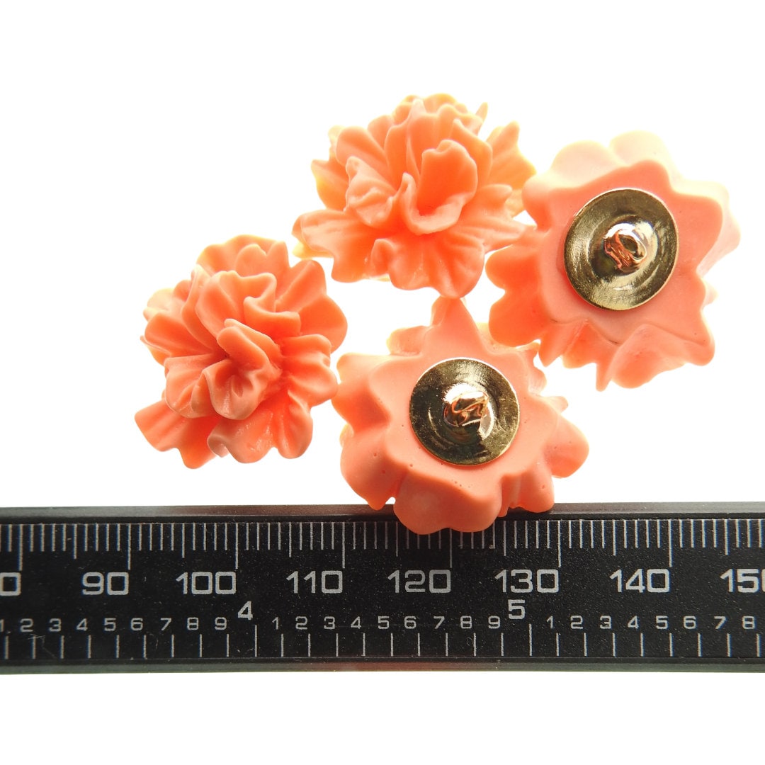 Large floral shank buttons for sewing and crafts - 5 pces, 25 mm, 1 in, orange - Embellishments for flower-themed party. Fun cool design.